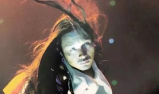 急求张国荣告别演唱会及2000热情演唱会下载地址 张国荣热情演唱会