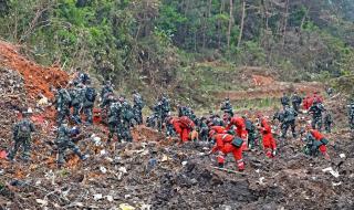 MU5735副驾身份确认